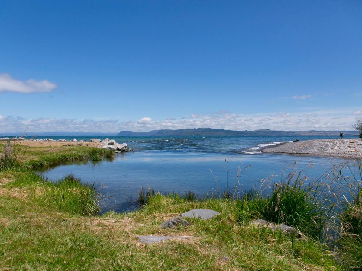 Bellbird Cottage - Lake Taupo Bach Waitahanui 外观 照片